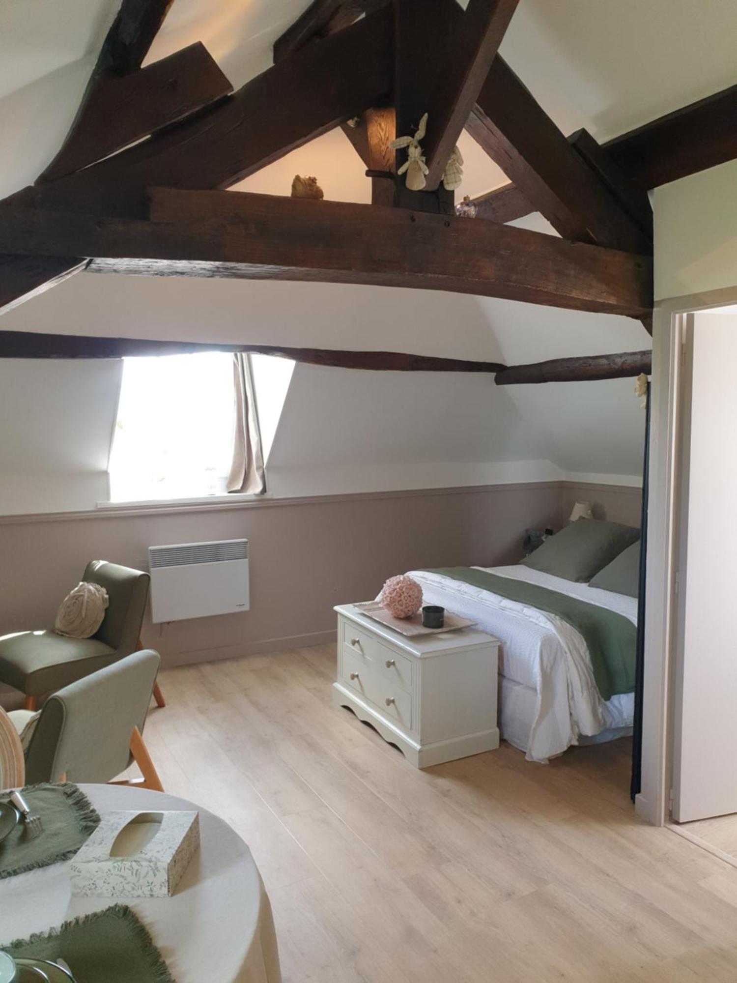D'Anciennes "Chambres De Bonnes" Honfleur Eksteriør bilde